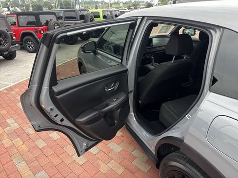 Certified 2024 Honda HR-V Sport image 27