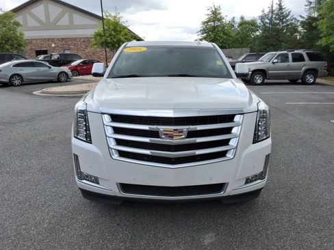 Certified 2016 Cadillac Escalade ESV 2WD image 2