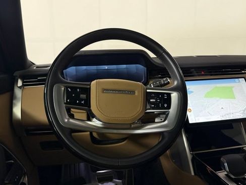 Certified 2025 Land Rover Range Rover Long Wheelbase SE AWD/4WD image 27
