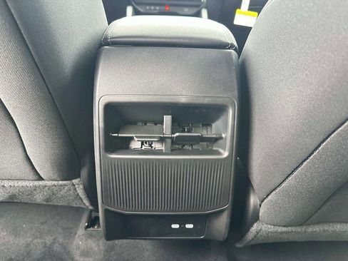 New 2026 Jeep Cherokee Laredo image 9