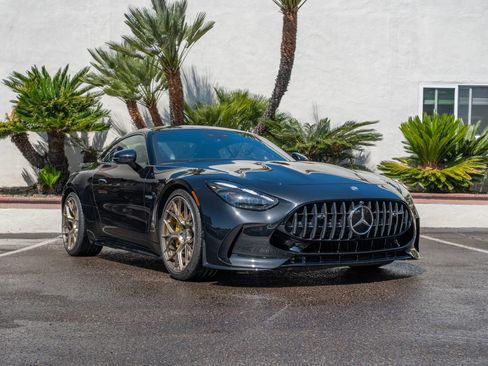Used 2025 Mercedes-Benz AMG GT 63 image 11