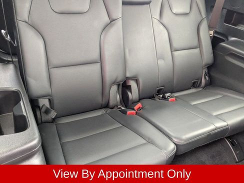 Used 2025 Kia Telluride S FWD image 32