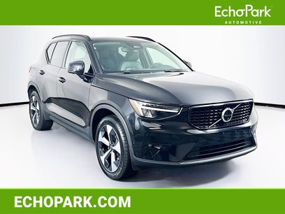 Used 2024 Volvo XC40 B5 Plus w/ Climate Package