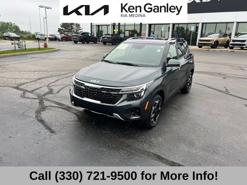 Used 2025 Kia Seltos S AWD/4WD image 3