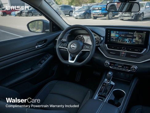 New 2025 Nissan Altima 2.5 SV w/ SV Premium Package image 13