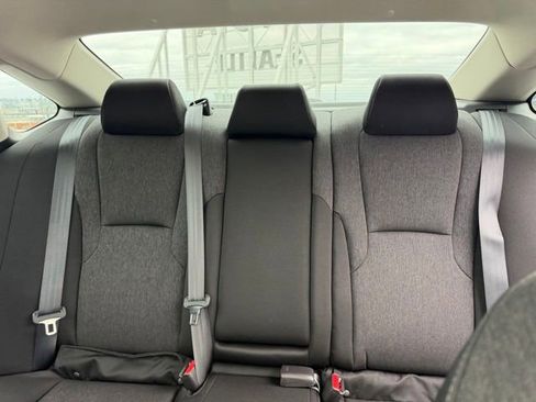 Certified 2023 Honda Accord EX image 16