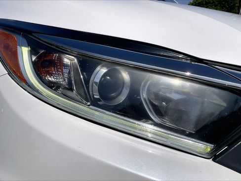 Used 2019 Honda HR-V LX image 29