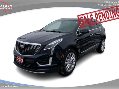 Used 2021 Cadillac XT5 Premium Luxury image 1