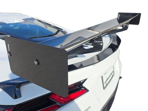 Used 2024 Chevrolet Corvette Stingray Coupe w/ 1LT image 18