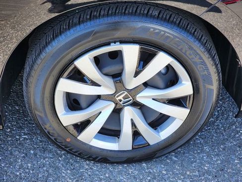 Used 2023 Honda Civic LX image 9