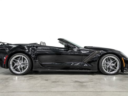 Used 2019 Chevrolet Corvette ZR1 RWD image 47