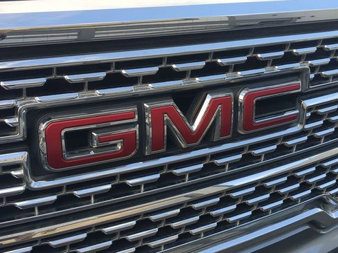 Used 2022 GMC Sierra 1500 Denali image 33