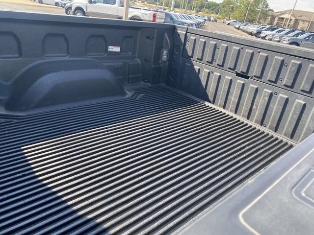 Used 2025 GMC Sierra 1500 SLT AWD/4WD image 9