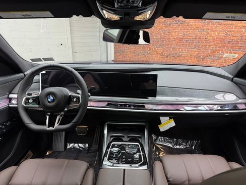 Used 2026 BMW 740i xDrive image 12