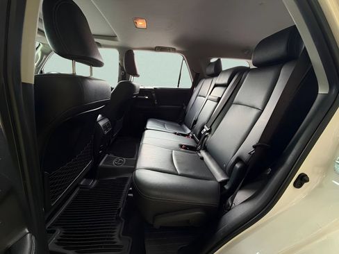Used 2019 Toyota 4Runner Limited AWD/4WD image 21