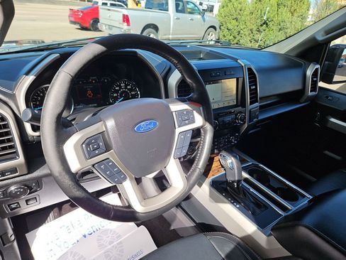 Used 2019 Ford F150 Lariat AWD/4WD image 12