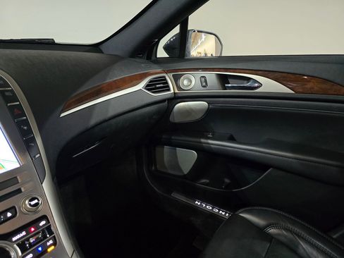 Used 2020 Lincoln MKZ Reserve w/ Luxury Package image 40