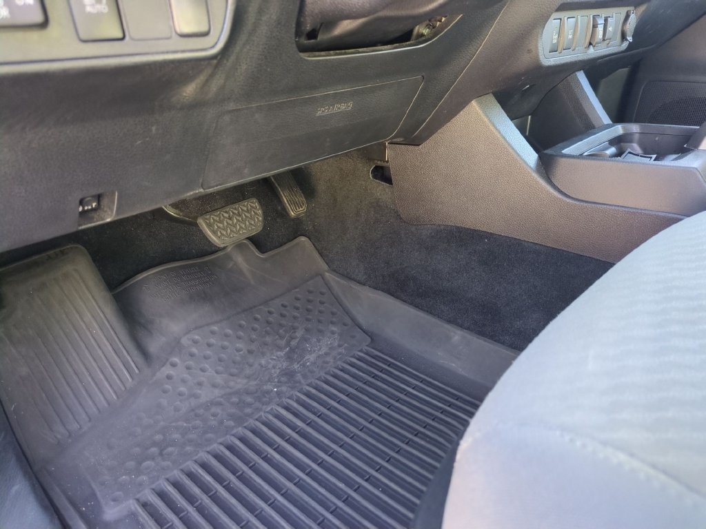 Used 2023 Toyota Tacoma SR5 w/ Technology Package RWD image 15