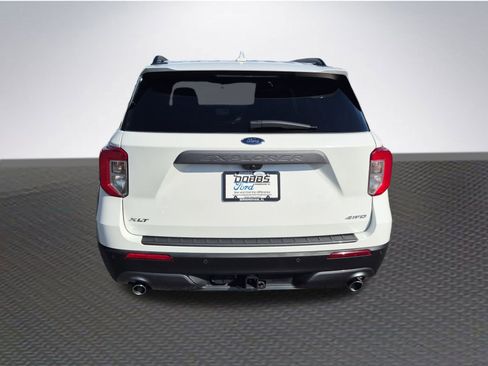 Certified 2023 Ford Explorer XLT w/ Equipment Group 202A image 6