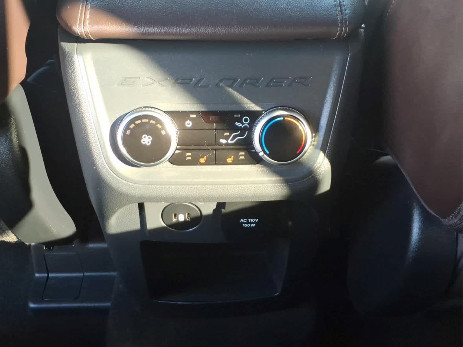 Used 2026 Ford Explorer Platinum AWD/4WD image 29