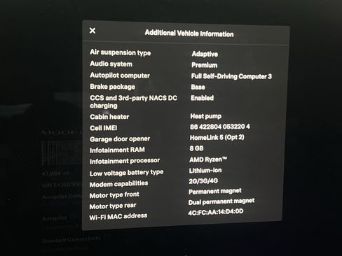 Used 2021 Tesla Model S Plaid image 15