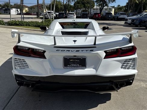 Used 2023 Chevrolet Corvette Stingray Premium Conv w/ 3LT image 3