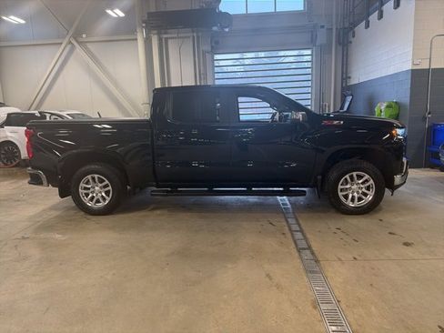 Used 2019 Chevrolet Silverado 1500 LT w/ All-Star Edition image 4