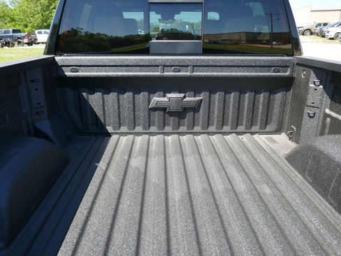 New 2026 Chevrolet Silverado 1500 ZR2 w/ Dark Appearance Package AWD/4WD image 7