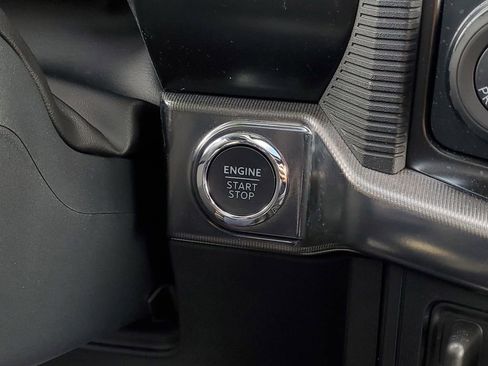 Used 2025 Ford F150 Raptor image 19