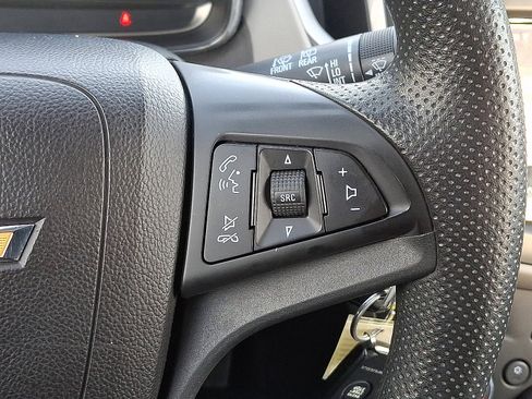 Used 2015 Chevrolet Trax LS image 20