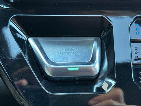 Used 2024 GMC Sierra 3500 Denali Ultimate image 24