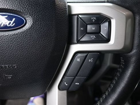 Used 2019 Ford F150 Lariat w/ Equipment Group 502A Luxury AWD/4WD image 24
