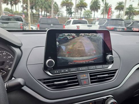 Certified 2025 Nissan Altima 2.5 S image 22