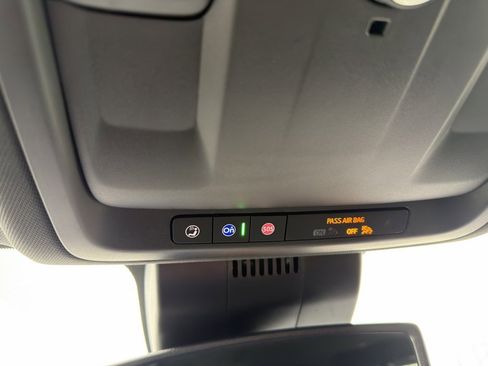 Used 2023 Chevrolet Tahoe LT image 46