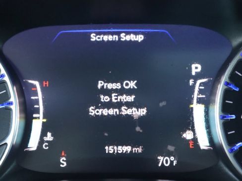 Used 2019 Chrysler Pacifica Limited w/ Advanced Safetytec Group FWD image 46