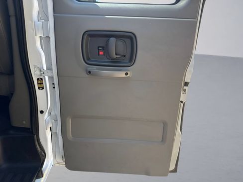 Used 2025 Chevrolet Express 3500 LS RWD image 24