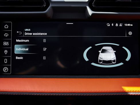 Used 2025 Lamborghini Urus SE image 85