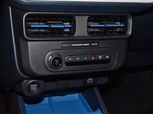 Certified 2026 Ford Maverick XLT FWD image 29