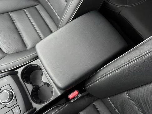 Certified 2025 MAZDA CX-5 AWD 2.5 S w/ Preferred Package image 19