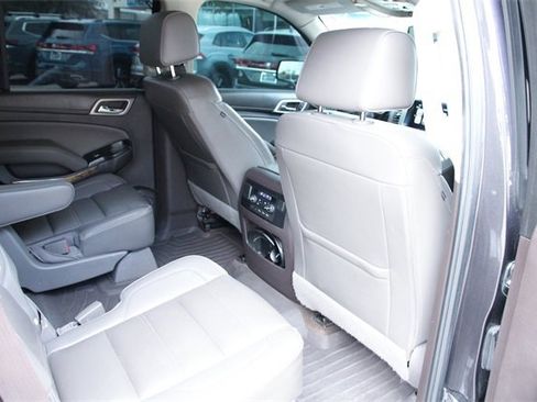 Used 2017 GMC Yukon Denali w/ Open Road Package image 35