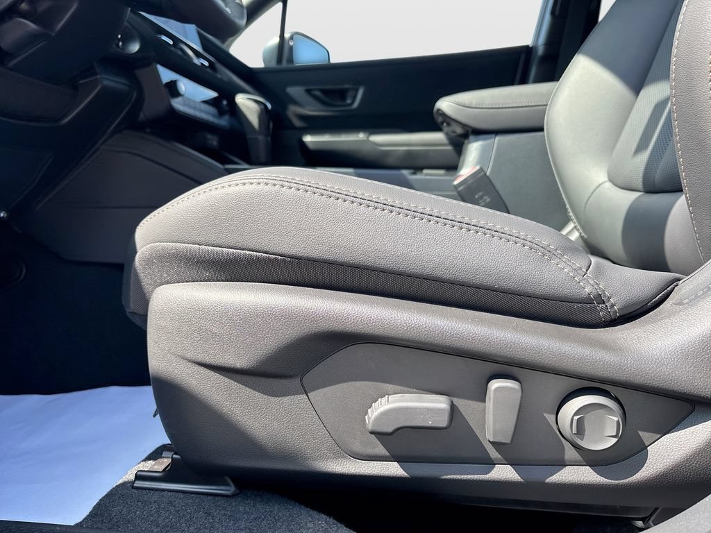 New 2026 Subaru Outback Limited AWD/4WD image 16