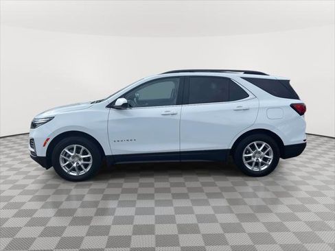 Used 2023 Chevrolet Equinox LT image 5