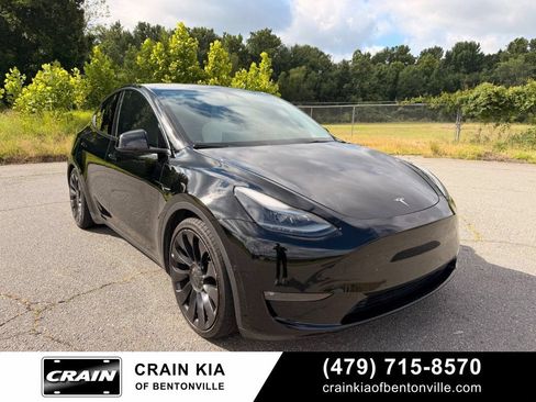 Used 2022 Tesla Model Y Performance AWD/4WD image 2