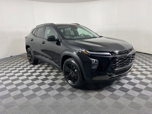 New 2026 Chevrolet Trax ACTIV w/ Driver Confidence Package image 6