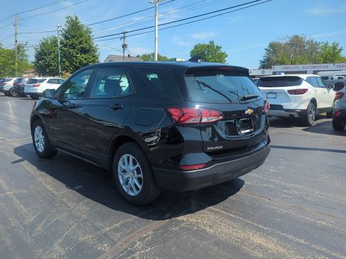 Certified 2024 Chevrolet Equinox LS FWD image 7