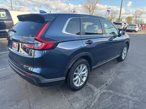 Used 2025 Honda CR-V EX-L image 3