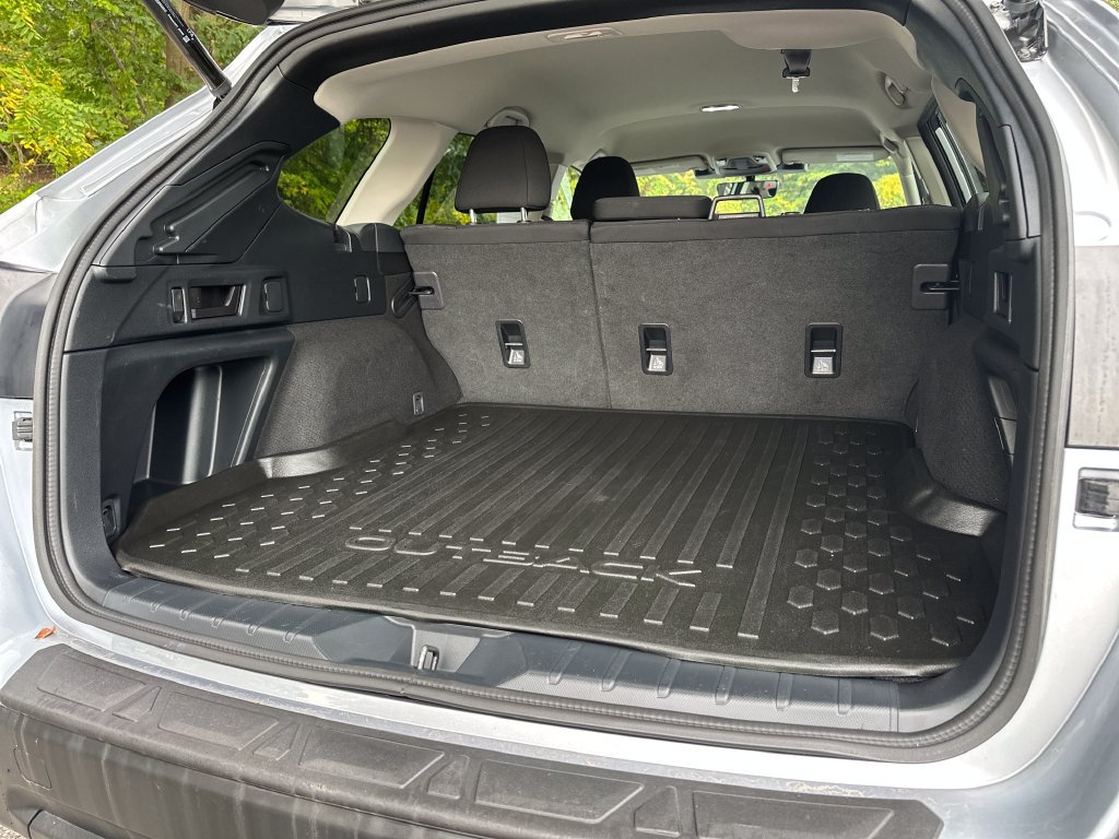 Used 2024 Subaru Outback Premium AWD/4WD image 19
