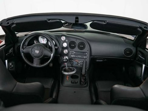 Used 2005 Dodge Viper SRT-10 w/ Copperhead Edition Group RWD image 25