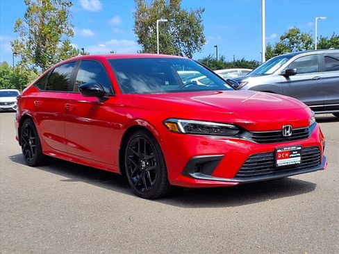 Used 2022 Honda Civic Sport image 3