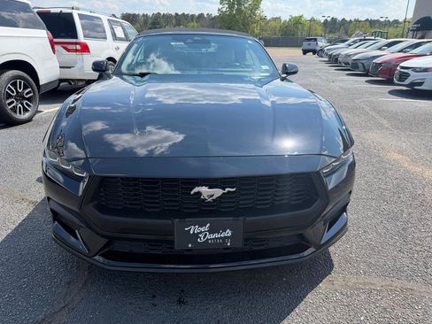 Used 2024 Ford Mustang Premium RWD image 3